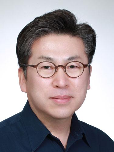 Young Woo Kim