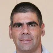 Moshe Givoni