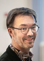 Henk W. De Regt