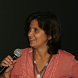 Ana P. Mucha