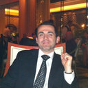 Darren M Hutt