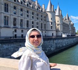Elif Ilhan