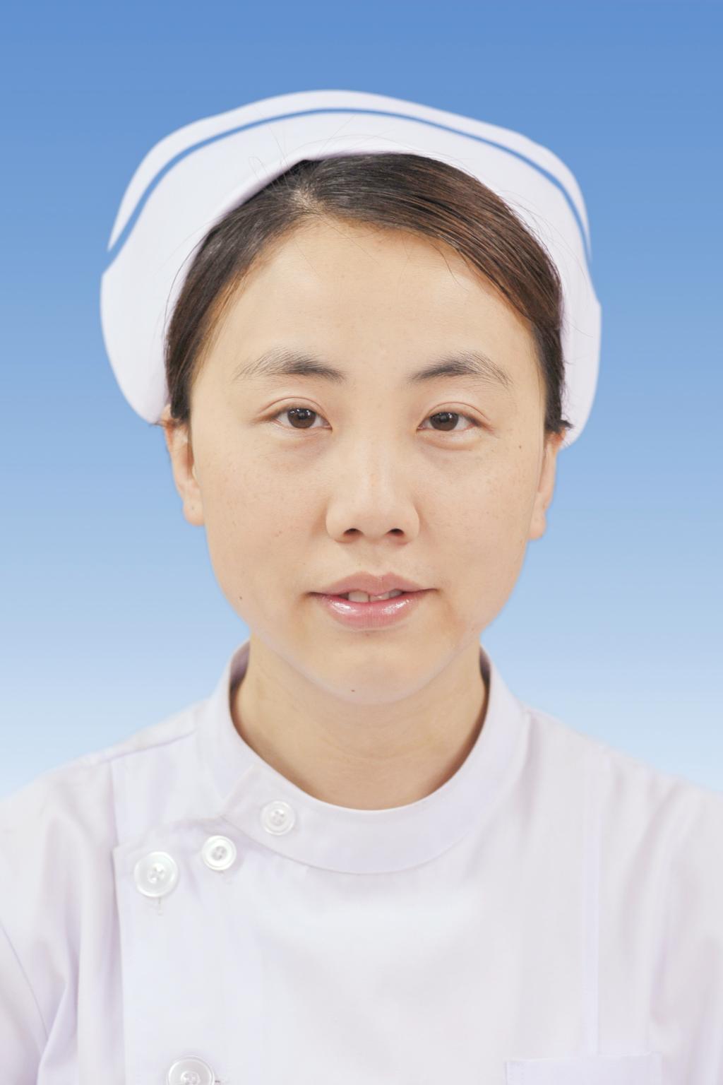Jingfen Zhou