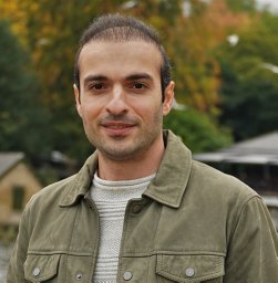 Arash Bozorgchenani