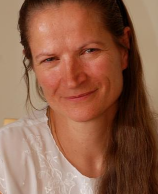 Gillian R Lauder