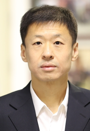 Zhiyong Lou