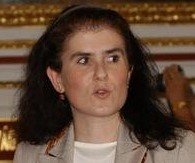 E. Kiss