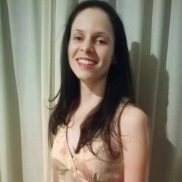 Isabela M. Dias
