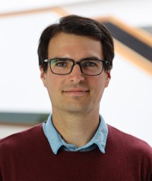 Tobias Knopp