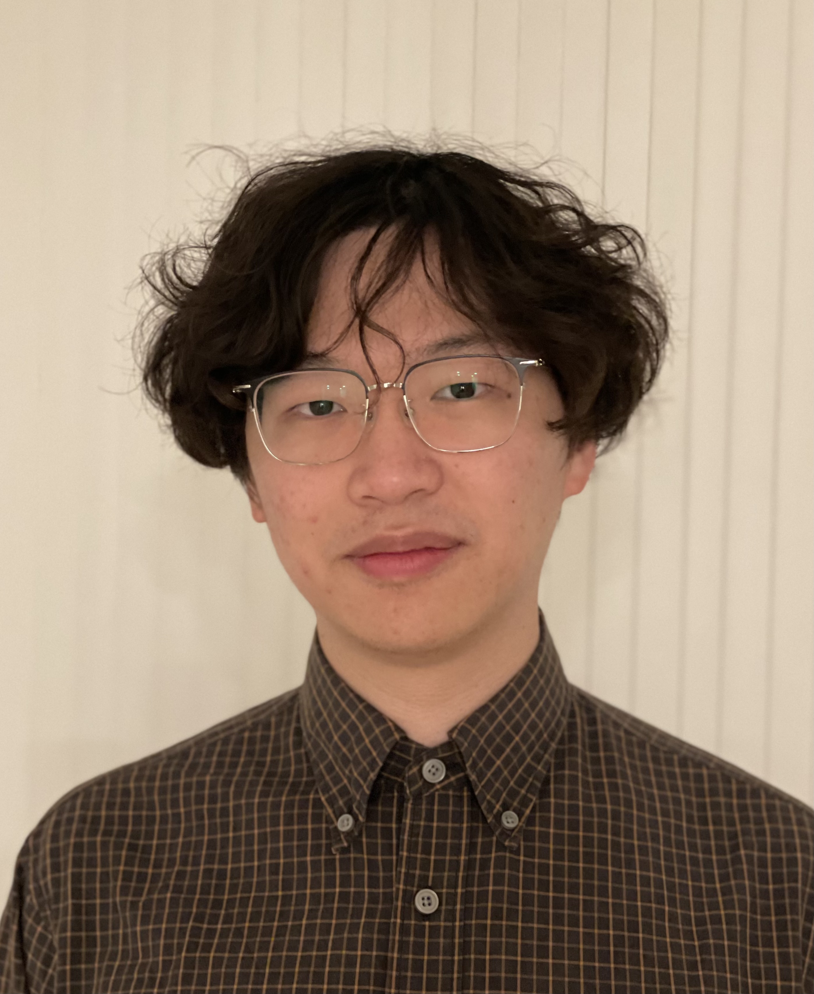 Ziyin Liu