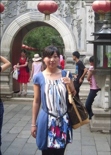 Xuhui Zhang