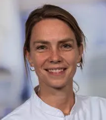 Karlijn F. de Laat
