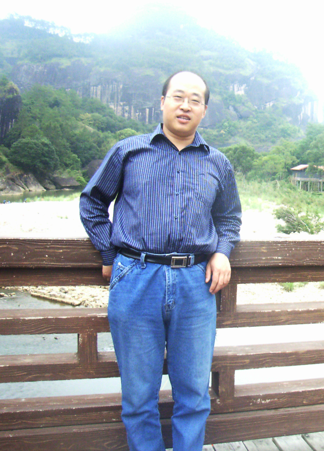 Zhijin Zhang