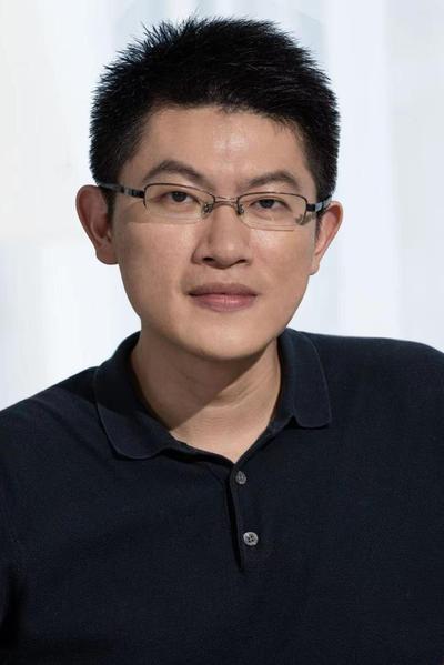 Ying Li