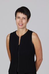 Linda Theron