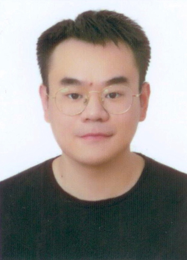 Zhicheng Huang