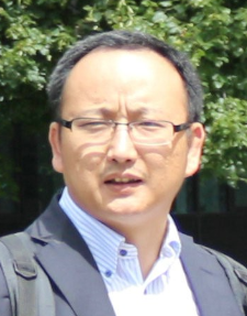 Yunlai Shi