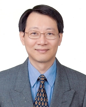 Gong-Ru Lin