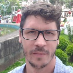 Alexandre Camargo