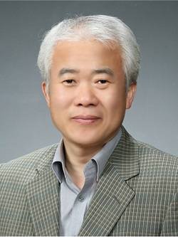 Kun Chang Lee