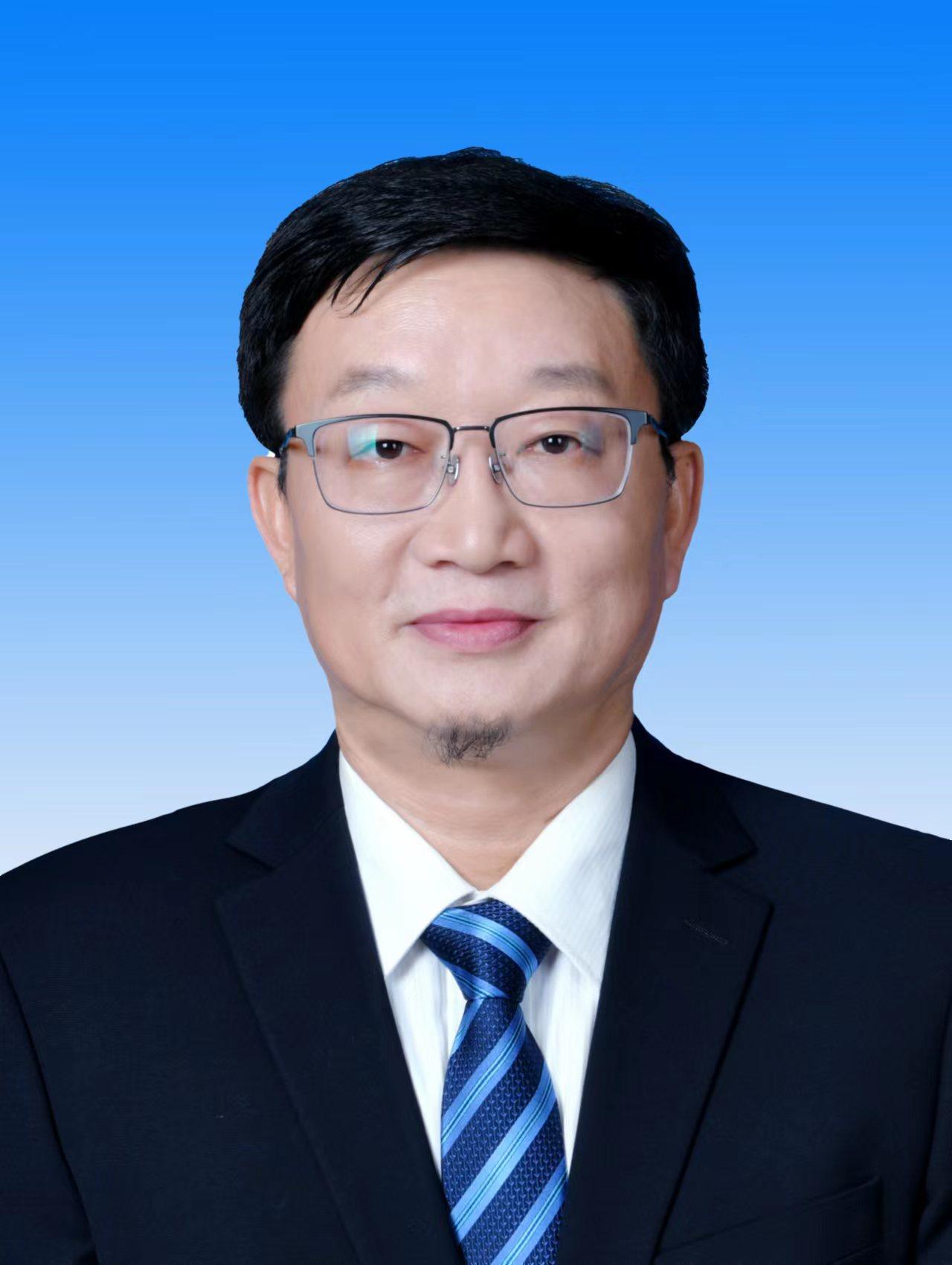 Chunlin Qi