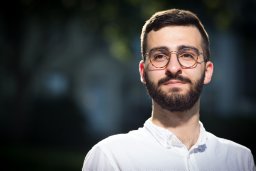 Dániel L Barabási