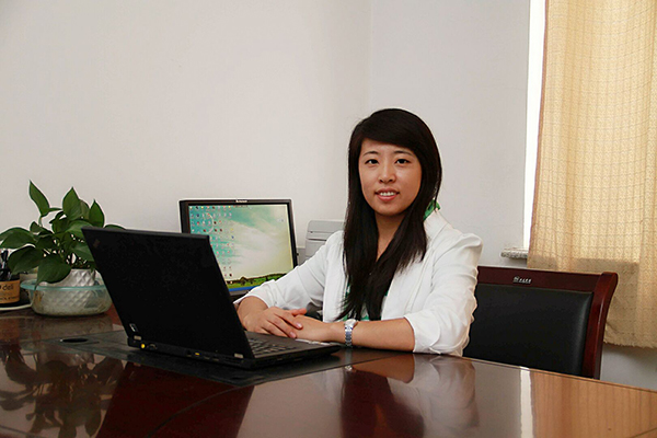 Yandong Guo