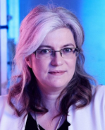 Ragnhildur Thóra Káradóttir