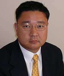 Keon-Hyung Lee