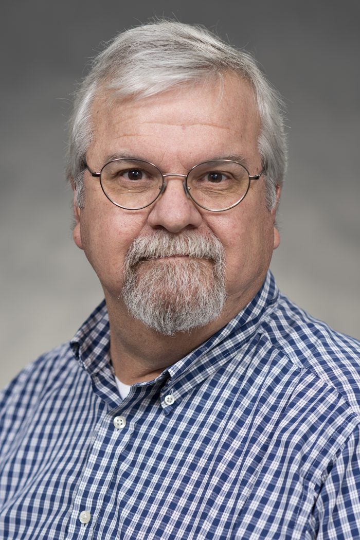 Eric T Everett