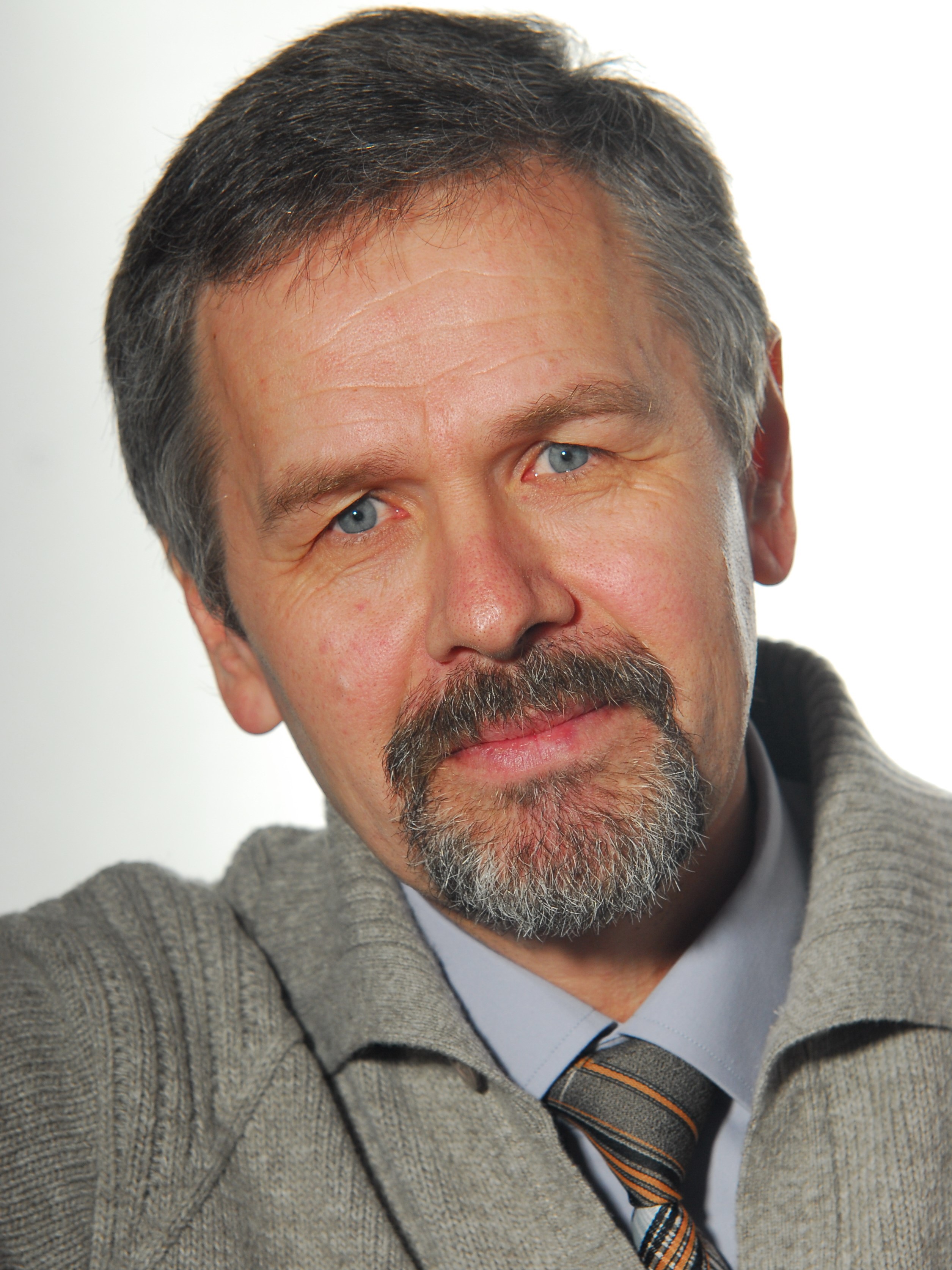 Volodymyr I. Kushch