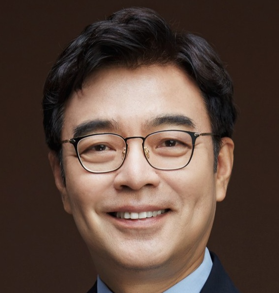 Youngman Kim