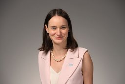 Jamie M Robertson