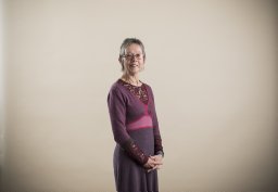 Lyn Tett