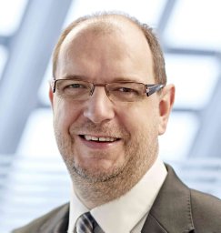 Ansgar Zerfass
