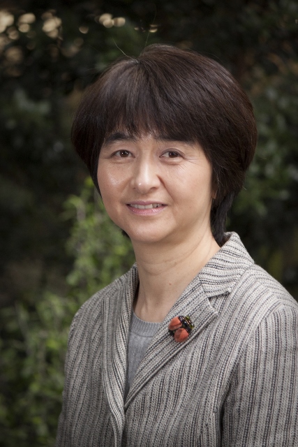 Yiwen Zheng