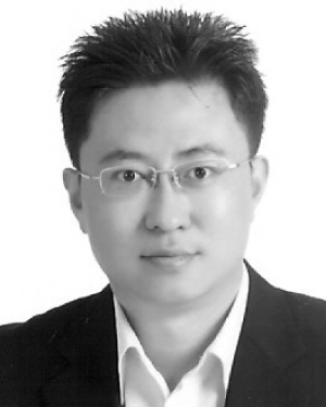 Dukjae Moon