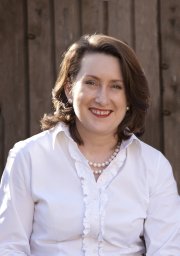 Susan J Neuhaus