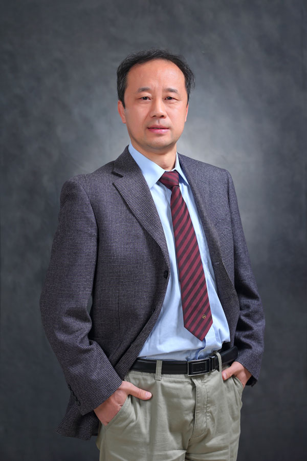 Xianglin Zhou