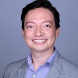 Daniel F Quevedo