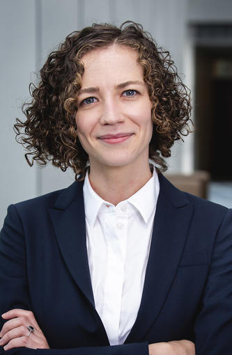 Anya Nakhmurina
