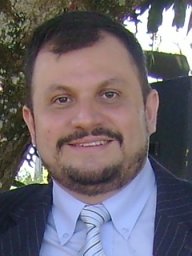 Glauber Lúcio Alves Santiago