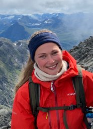 Anna H Andreassen