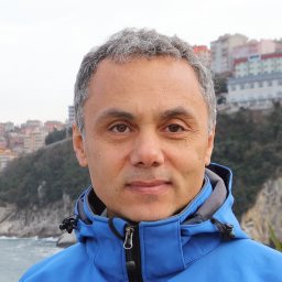 Mustafa Sozen
