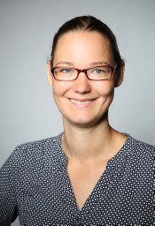 Silke L Voigt-Heucke