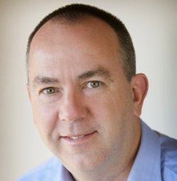 Simon J Mahon