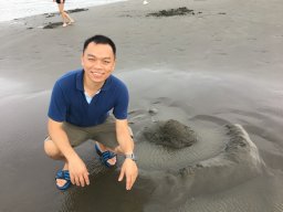 Chuanwei Tsou