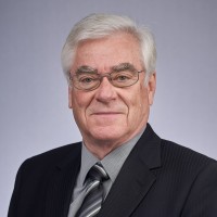 W Wayne Lautt