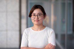 Lili Zhu