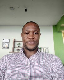 Albert Novas Somanje